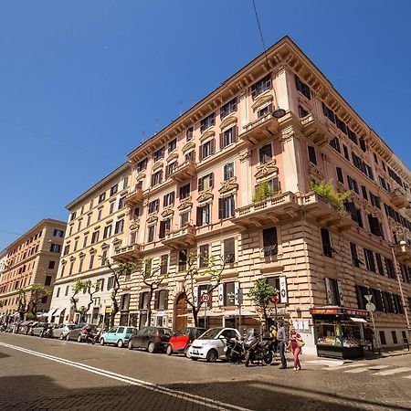 Chester Suites Rome Bagian luar foto