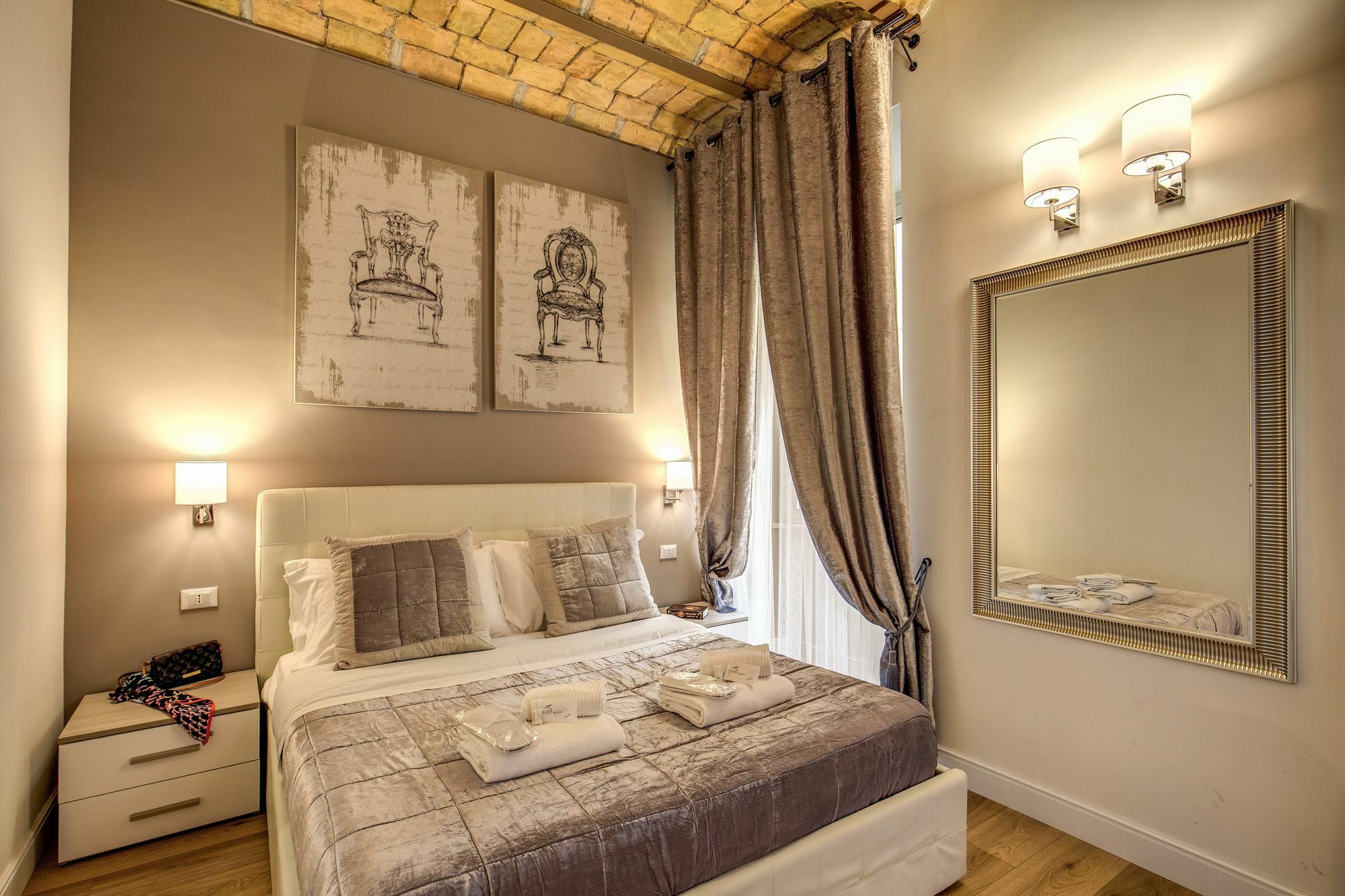 Chester Suites Rome Bagian luar foto